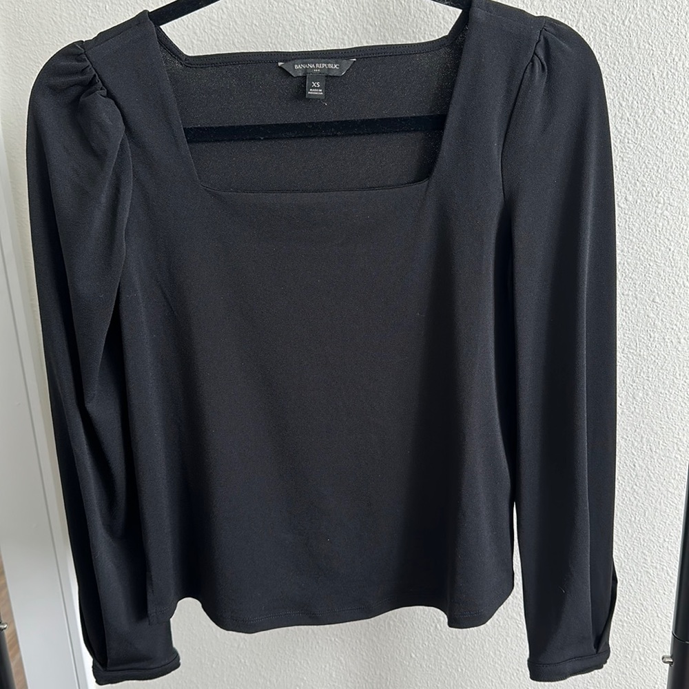 Black Banana Republic top